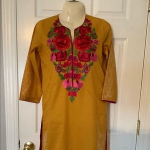Pakistani designer Sana safinaz